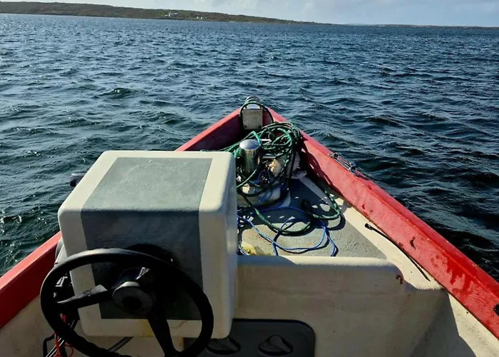 بيت للعطل Inishnee Haven *